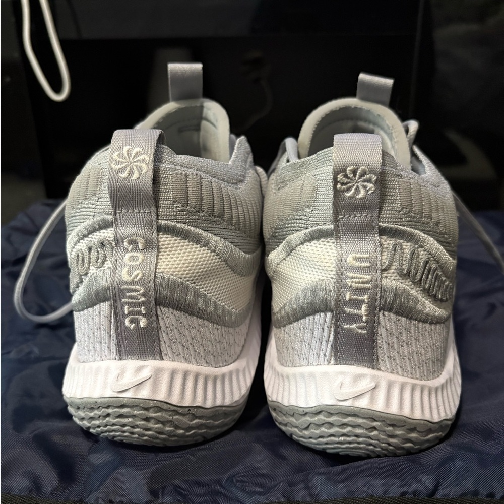 Nike Cosmic Unity 3 — grey - Picture 3 of 6